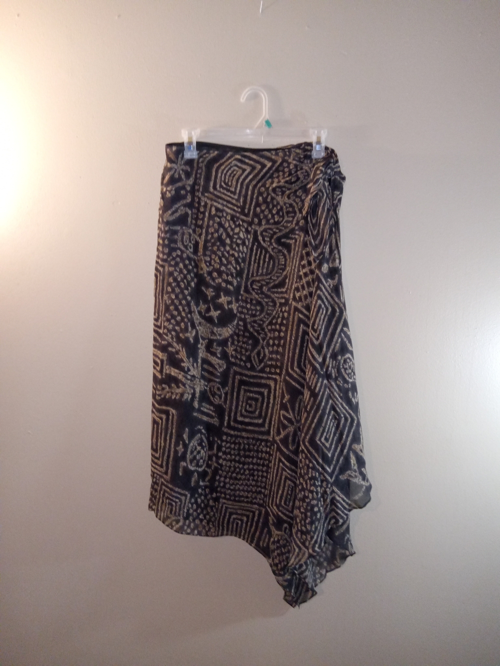 Lauren Ralph Lauren Black and Tan Asymmetrical Patterned Skirt